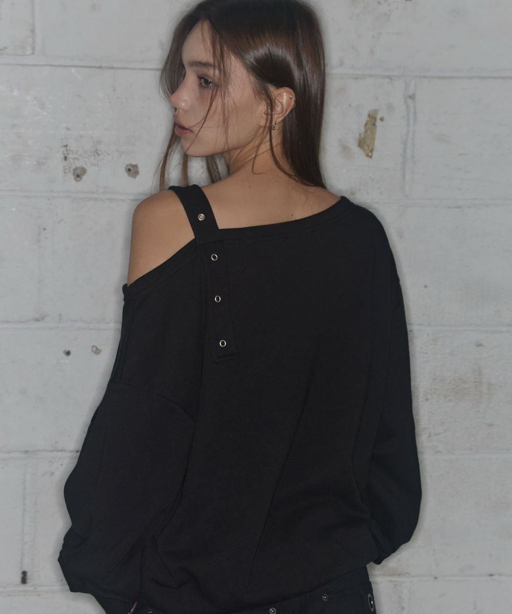 FANCYCLUB ONE SHOULDER BUCKLE SWEATSHIRT BLACK