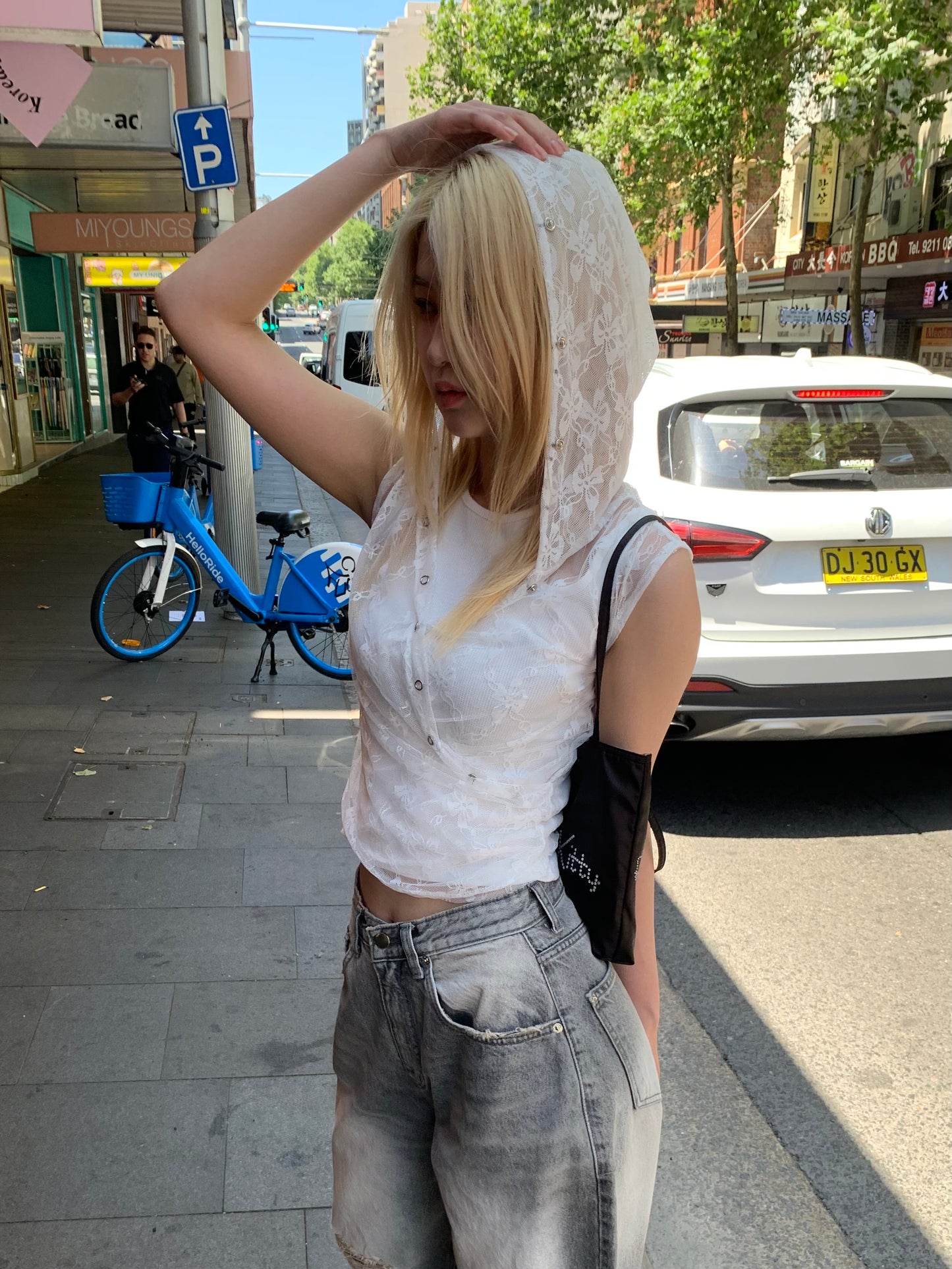 Lace ribbon hoodie