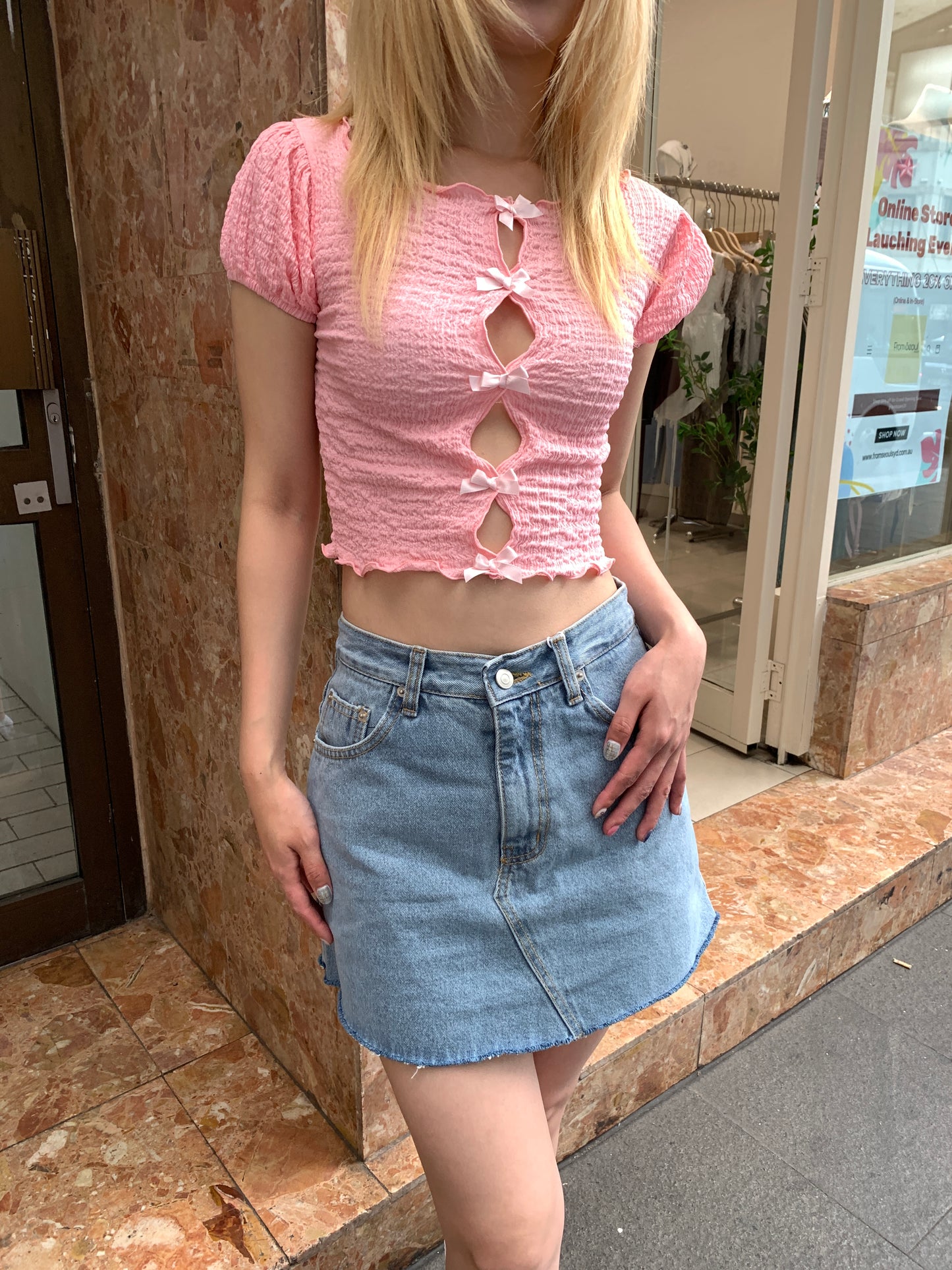 Ribbon top