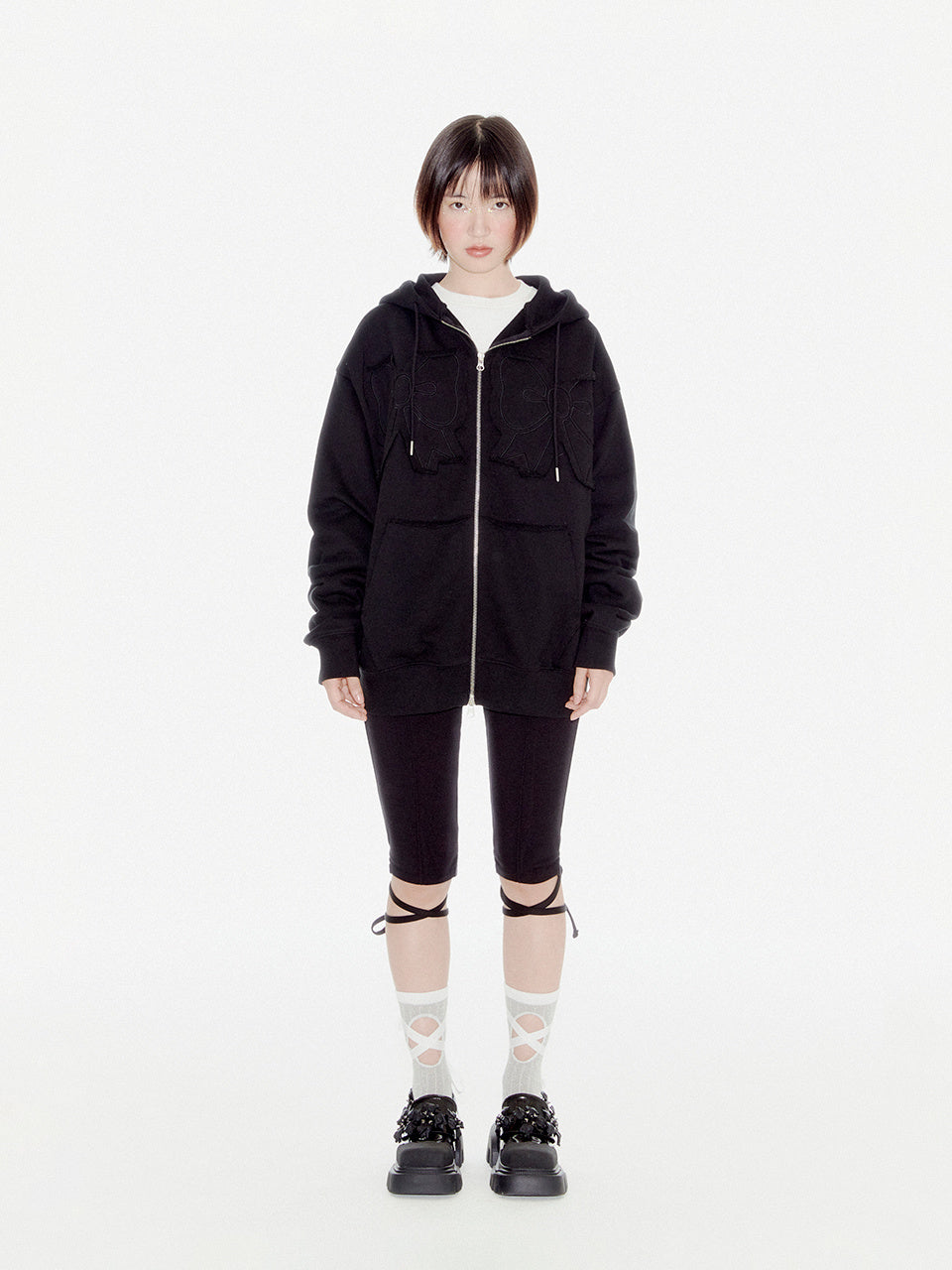 YOUHEE RIBBON HOOD ZIP-UP BLACK [JENNIE WEARS]