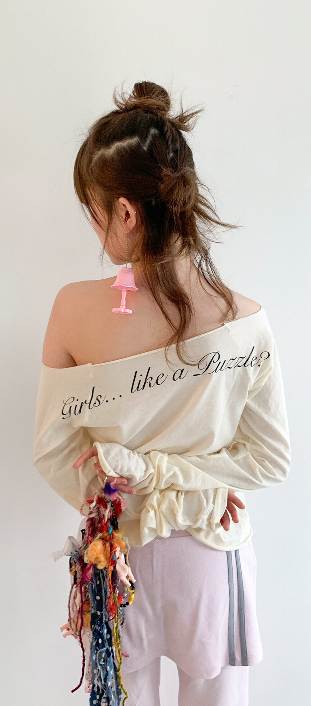 FAERIE CROSS HEART CUT OFF T SHIRT CREAM/PINK/BROWN [ILLIT WEARS]