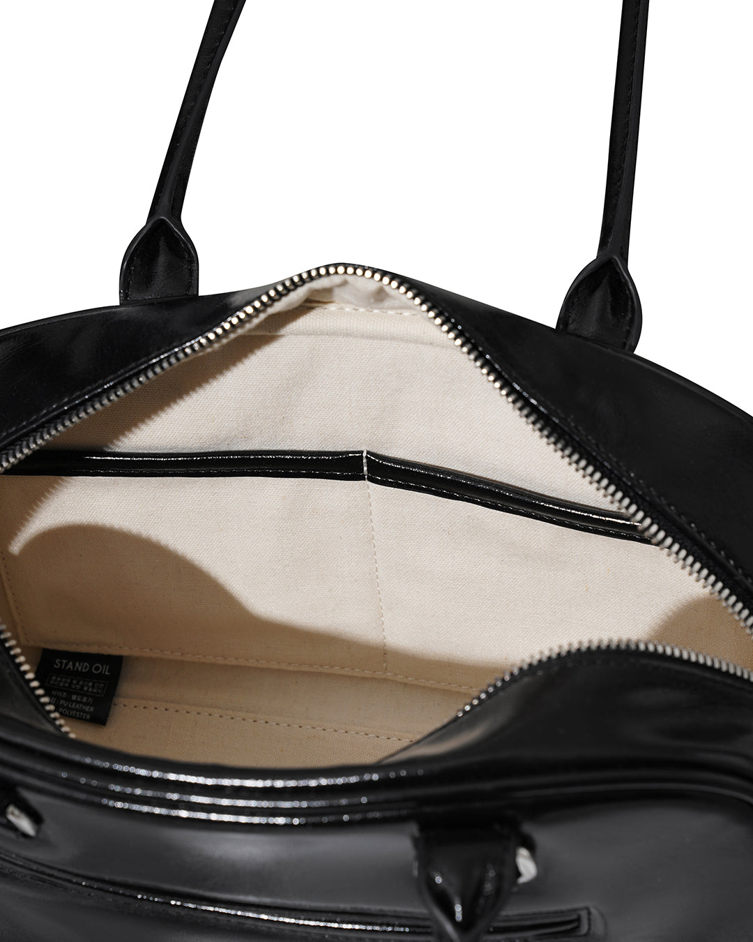 Standoil chubby bag in black
