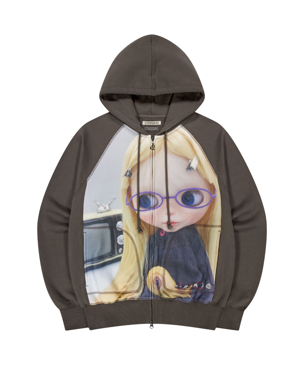 COYSEIO X BLYTHE パーカー　ブラウン COYSEIO – From Seoul