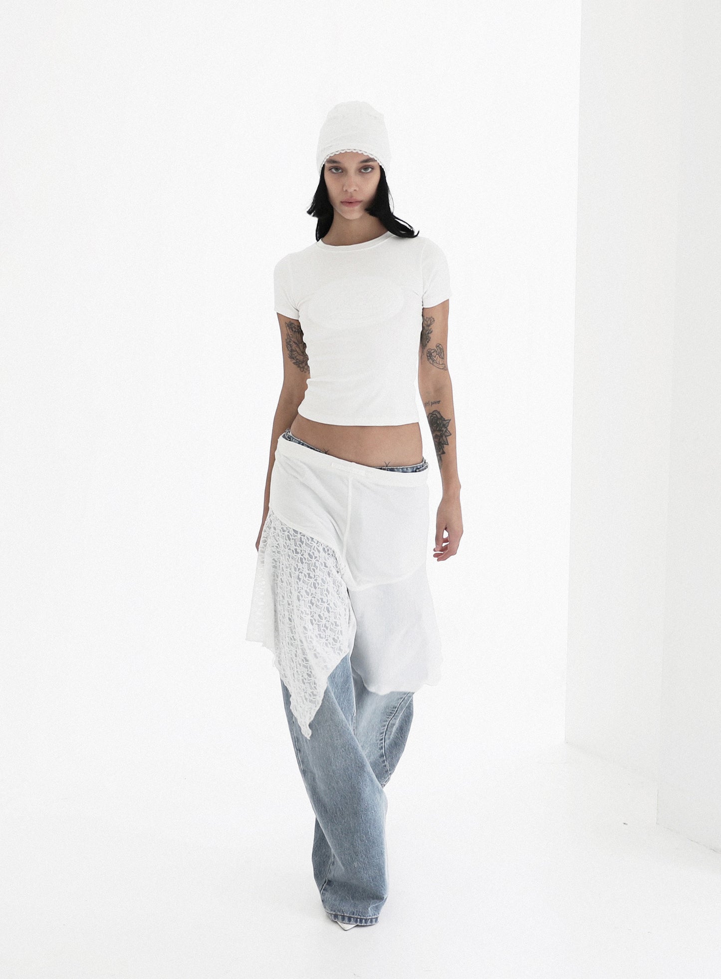 Oval Logo T-Shirt White