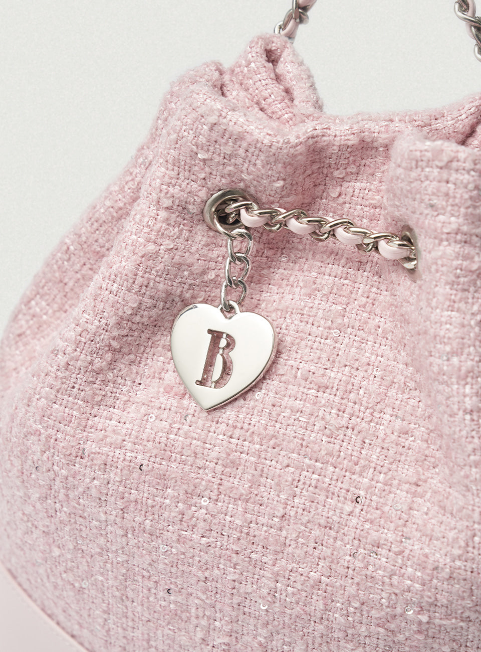 THEBARNNET TWEED DRAWSTRING CHAIN BACKPACK PINK