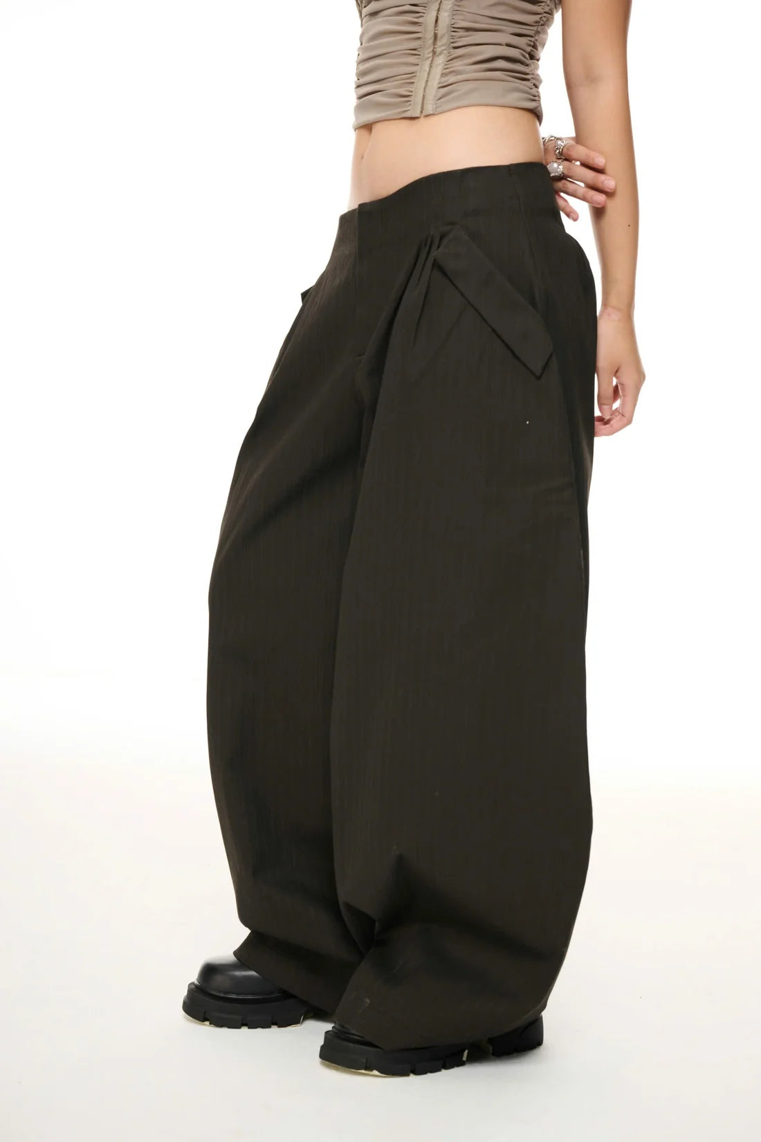 IUE STUDIO BLACK BAMBOO BAGGY PANTS