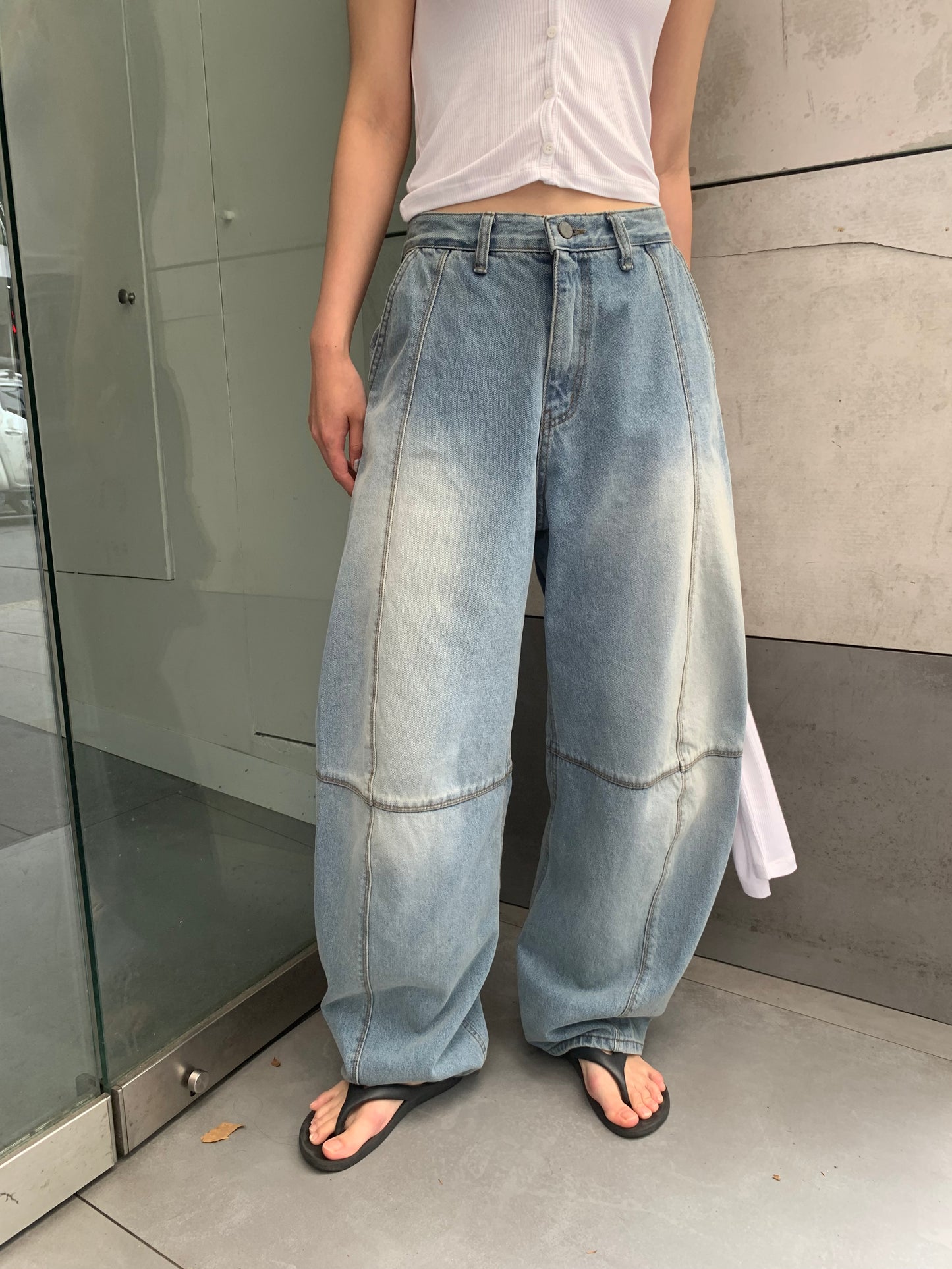 Seam detail wide jeans