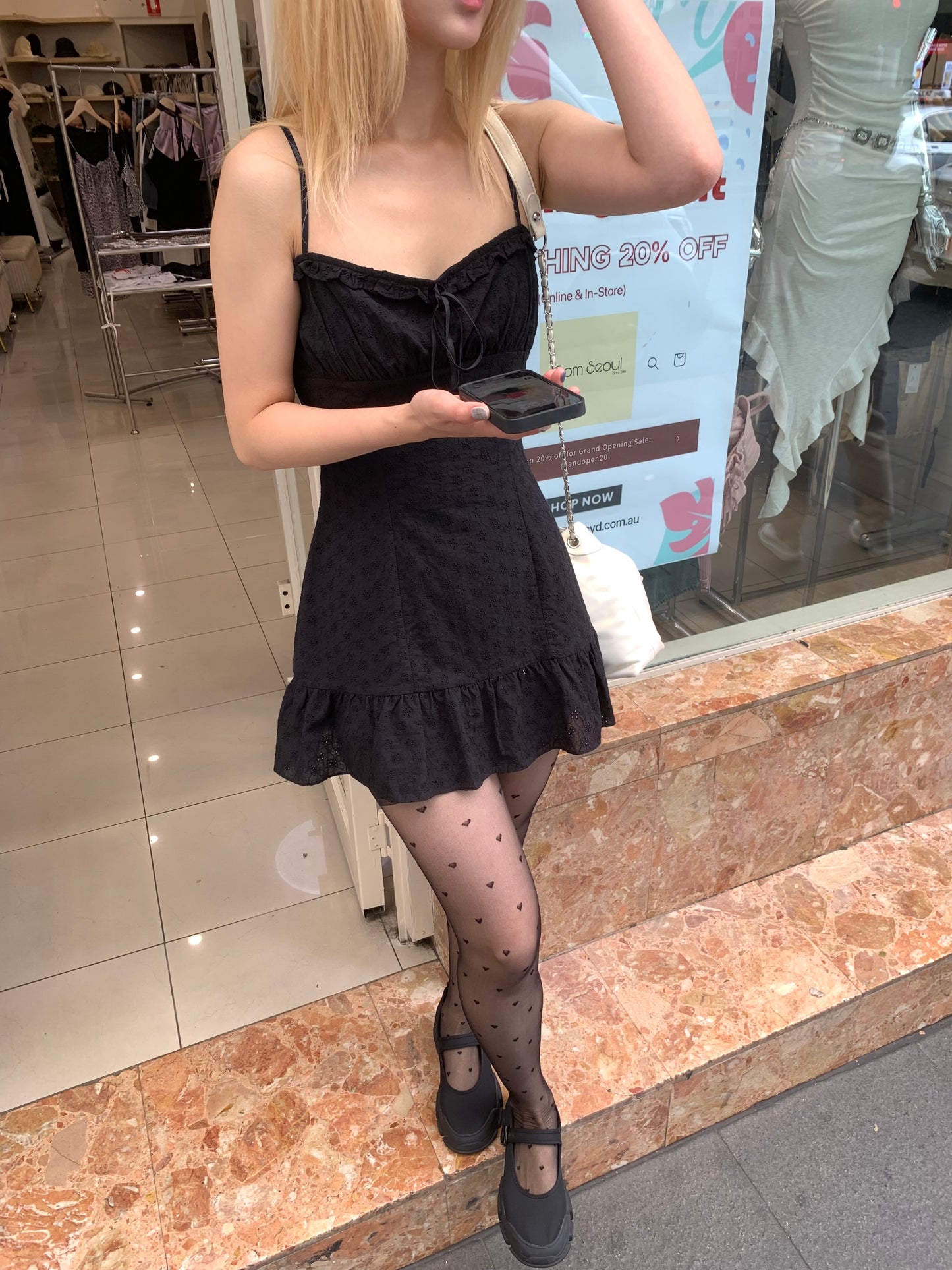 Embroidery frill dress