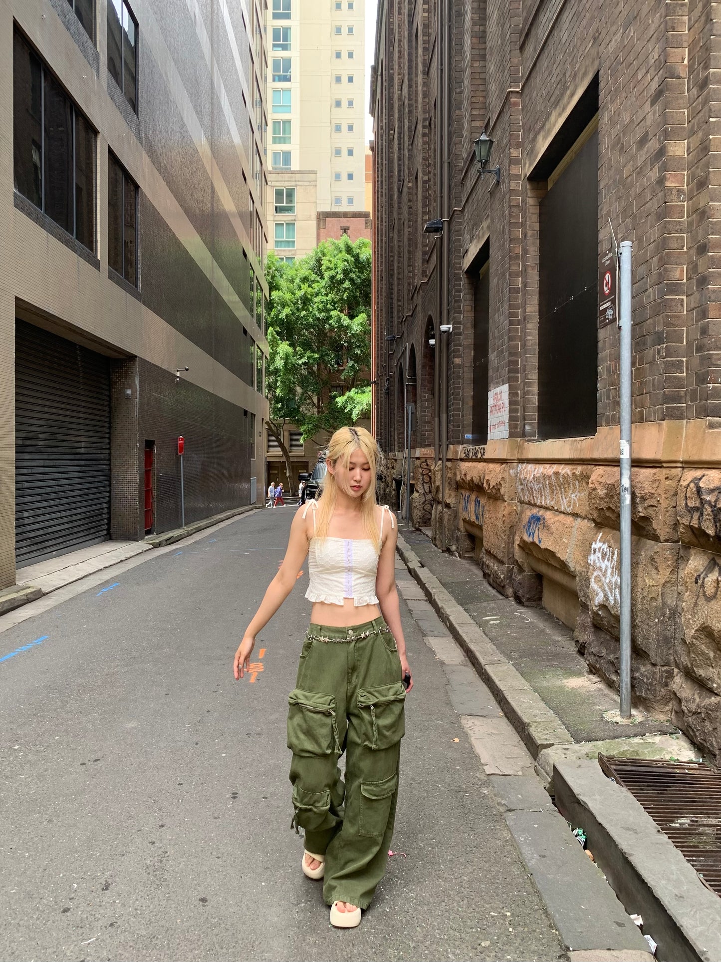 Jennie sleeveless top