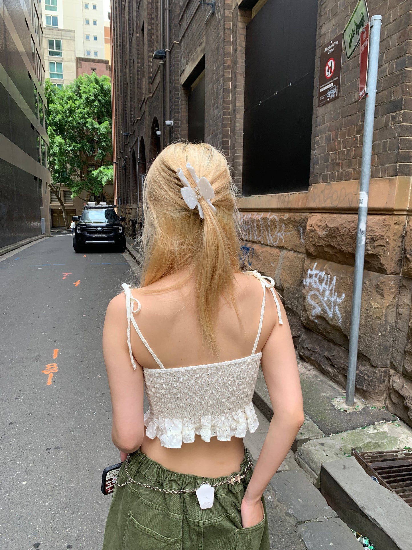 Jennie sleeveless top