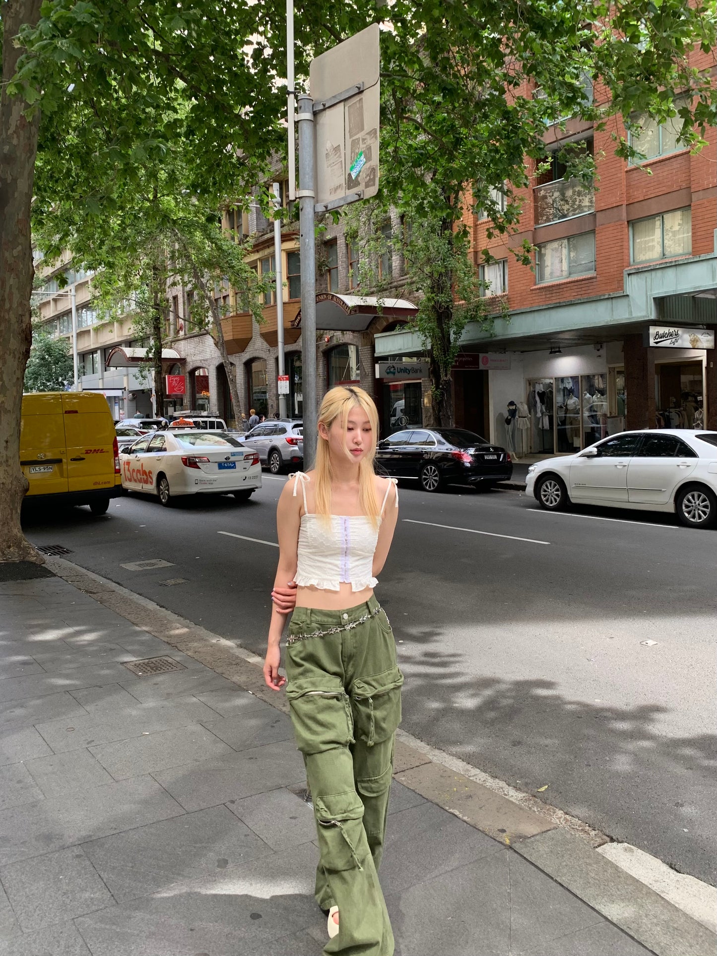 Jennie sleeveless top